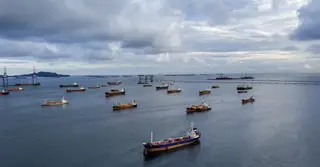 হরমুজ সংকটে জ্বালানি বিপর্যয়; বিশ্বে খাদ্য সংকটের আশঙ্কা